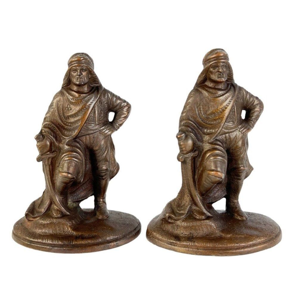 Art Deco 1920 Antique Hubley Cast Iron Bookends #421 Sheik Arab Warrior Sword